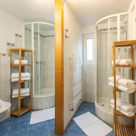 In Am Skilift * Sankt Gallenkirch