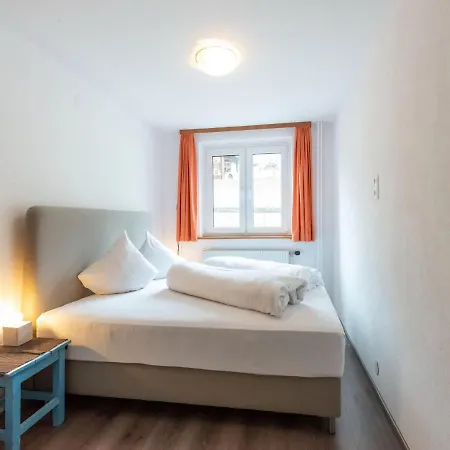 In Am Skilift Sankt Gallenkirch